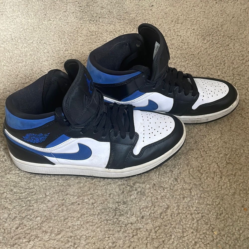 Air Jordan 1